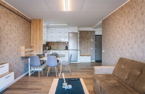 Cluj-Napoca Apartment | Charming apartment in Baciu with 2 supermarkets and bus station 2 minutes away