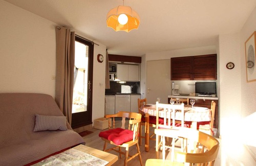 Saint-Chaffrey Apartment | Charming Apt for 6 with Balcony in South-Facing Serre-Chevalier, Ski Shuttle & Free Parking