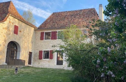 Orriule House | Charming Bearnaise farmhouse with swimming pool