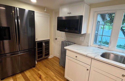 Cherry Valley House | Charming building in lovely Worcester with WiFi, AC