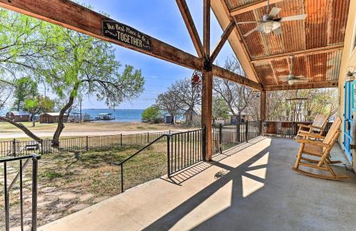 Silver Creek Village House | Charming Burnet Cottage with Lake View and Porch!