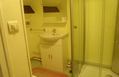 Cousances-les-Forges Bed & Breakfast | Charming Chalet with Fireplace - Pets Allowed