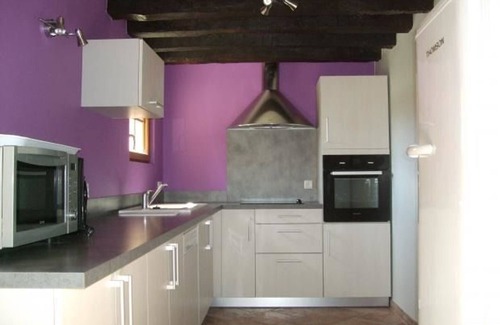Saint-Mars-d'Outille Cottage | Charming Cottage: 3BR, Cozy Fireplace, Large Garden, Near Bercé Forest