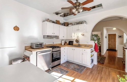 Nederland Cabin | Charming Cabin in Old Town Nederland -Between RMNP, Blackhawk, and Denver