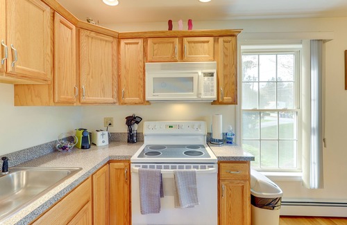 Chester Center Apartment | Charming Chester Apartment: Steps to Main Street!