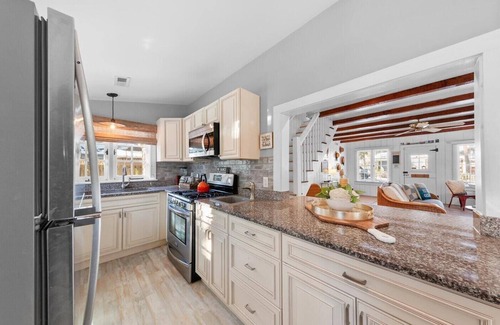 The Pines House | Charming Coastal Cottage in The Pines – Walk to Beach & Rehoboth Ave!