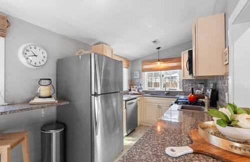 The Pines House | Charming Coastal Cottage in The Pines – Walk to Beach & Rehoboth Ave!