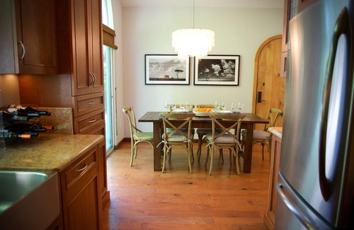 Yountville House | Charming, comfortable, quiet neighborhood living in the heart of Yountville.