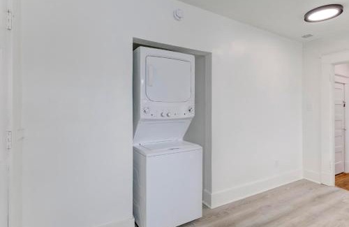 Cooper-Young Historic District Apartment | Charming Cooper-Young Flat in the Heart of Memphis