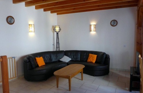 Vignes-la-Cote Cottage | Charming Cottage in Haute-Marne: 3BR, Terrace, Near Forests & Rivers, Welcoming Hosts