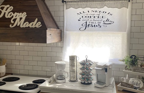 Girard Cottage | Charming cottage in Girard with WiFi and AC - perfect getaway