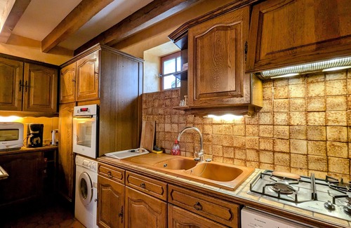 Gehee Cottage | Charming Cottage Near Valençay Castle, 3 Beds, Garden, and Close to Beauval Zoo