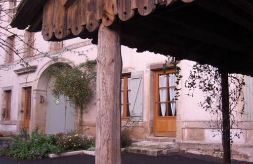 La Baffe Cottage | Charming Cottage with Garden, 10km to Épinal, Near Ski, Hiking Trails, Pet-Friendly