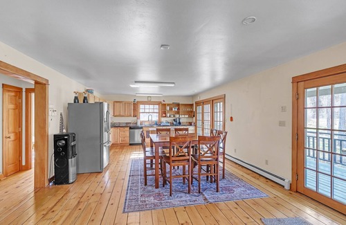 Chama Cabin | Charming Country 4br Retreat With Riverfront Views 4 Bedroom Cabin