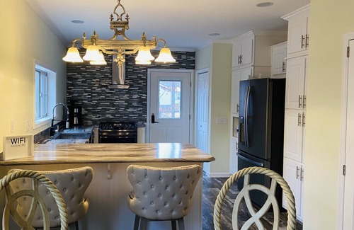 Galloway House | Charming Country Retreat Near Top Attractions golf beaches shops hike boat