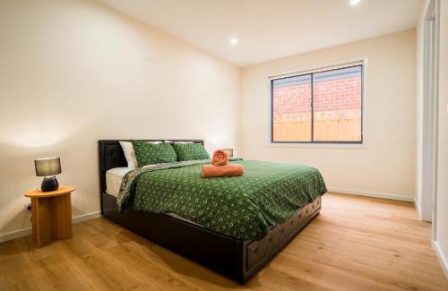 Plumpton House | Charming Deanside Home with Cosy Vibes