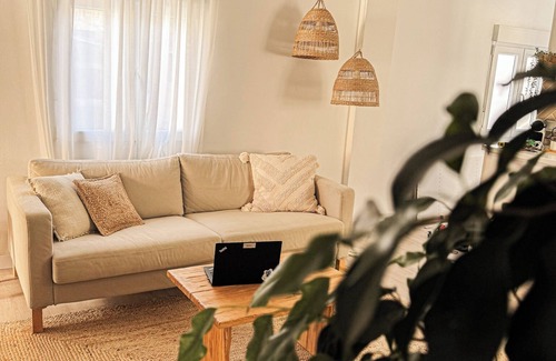 Perchel Norte Apartment | Charming downtown apartment