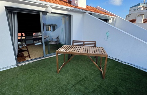 Cacilhas Apartment | Charming Duplex on Lisbon's River Tejo