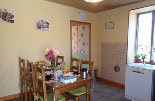 Saint-Marcel-dʼUrfe Cottage | Charming Farmhouse Retreat with Terrace, BBQ, and Farm Tours