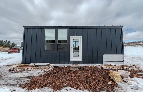 Ovando Apartment | Charming farm stay in a tiny home on Monture Creek