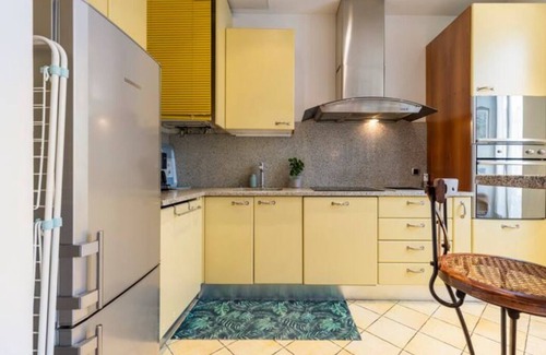 Nice City Centre Apartment | Charming flat Carré d'Or/Musiciens, 5 min away from the beach, WIFI