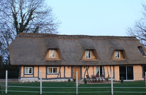 Saint-Eloi-de-Fourques Cottage | Charming Cottage 6 people with indoor Spa and outdoor pool