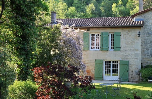 Thonnance-Les-Joinville Cottage | Charming B&B