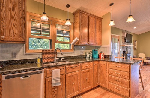 Galax House | Charming Galax Retreat w/Wraparound Deck!