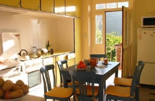 Arlet Cottage | Charming gite for up to 12 people in the heart of the Allier valley
