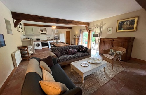 Le Breuil-en-Auge House | Charming gîte in the heart of a Normandy estate