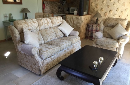 Tremolat Cottage | Charming gite in delighful village location