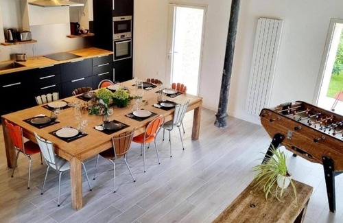 Paray-Douaville House | Charming gîte with swimming pool for a friendly, relaxing stay!