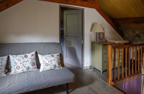 Sengouagnet House | Charming gite with all comforts near the Mourtis resort, WIFI, Fireplace