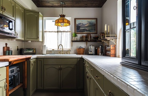 Sechelt House | Charming guest suite in Sechelt