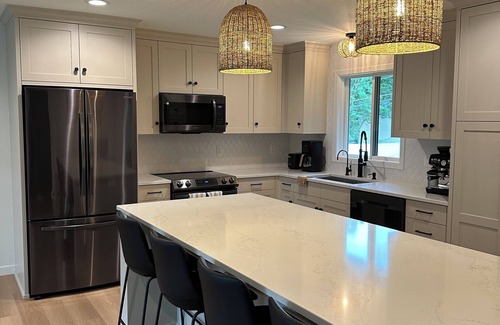 Hastings House | Charming Hastings, MN 3-bedroom, 2-office house in quiet cul-de-sac w/AC & WiFi