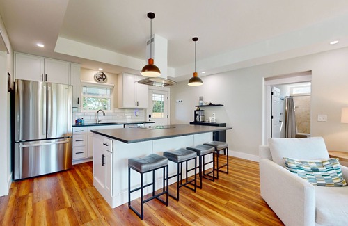 Pilot Mountain House | Charming home, dog friendly, with great location and mountain views