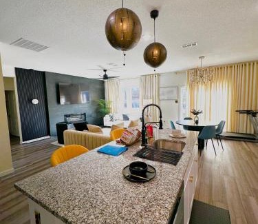 Glenn Heights House | Charming Home in Glennheights