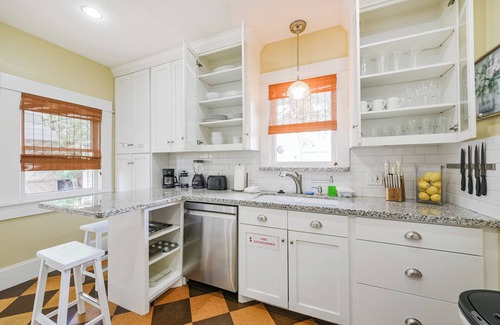 Greater Heights House | Charming Home in Heights Pet Friendly