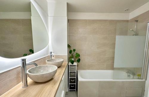 Houilles House | Charming House 15 minutes from Paris