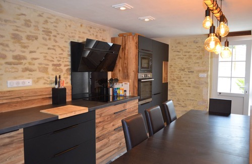 Ryes House | Charming house, enclosed garden, 3 min from Arromanches and the beaches