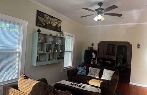 Ybor City House | Charming house in Ybor city minutes from downtown tampa and historic Ybor strip