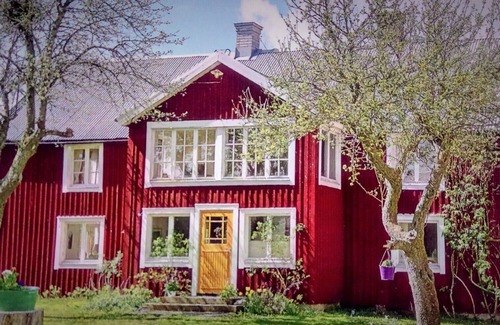 Fora Villa | Charming house on a parceled off farm - 5 minutes to beach, restaurants and shops