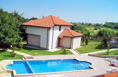 Byala House | Charming house on the Black Sea coast with pool available