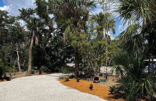 Sanibel House | Charming Island Cottage – Fully Restored & Steps from the Beach