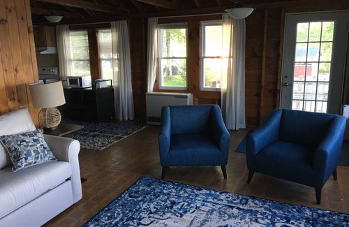 Ellsworth Cottage | Charming Lake front Cottage w/dock close to Acadia National Park & Bar Harbor