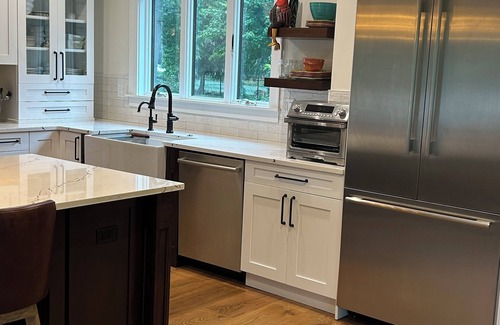 Denville Apartment | Charming lake front1-bedroom apt lg quiet property in Denville AC included.