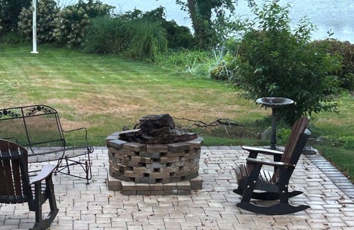 Denville Apartment | Charming lake front1-bedroom apt lg quiet property in Denville AC included.