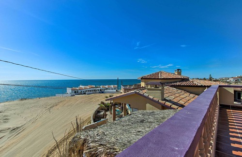 Las Conchas Cottage | Charming Las Conchas Home w/Patio: Steps to Beach