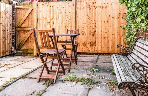 Bootle House | Charming Liverpool Retreat:10Min Drive to Aintree & Anfield, Great for families!
