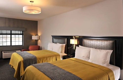 Independence Hotel | Charming Lodge with Unique Rooms - Pet Friendly, Family-fun | 2 Units